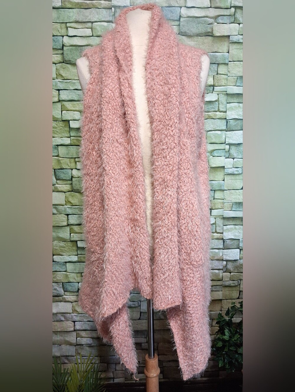 G.I.L.I. Blush Pink Fuzzy Open-Front Long Cardigan Vest